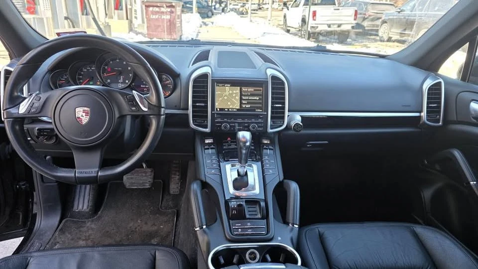 2011 Porsche 958 Cayenne - Image 8 of 13