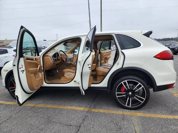 2011 Porsche 958 Cayenne Turbo - Image 21 of 21