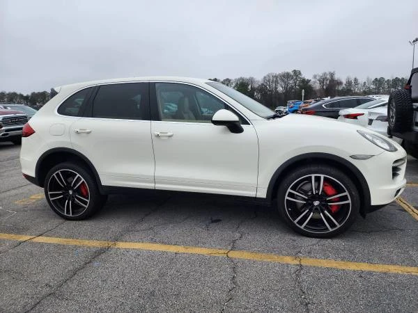 2011 Porsche 958 Cayenne Turbo - Image 17 of 21