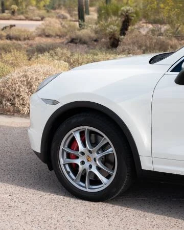 2011 Porsche 958 Cayenne Turbo - Image 10 of 21
