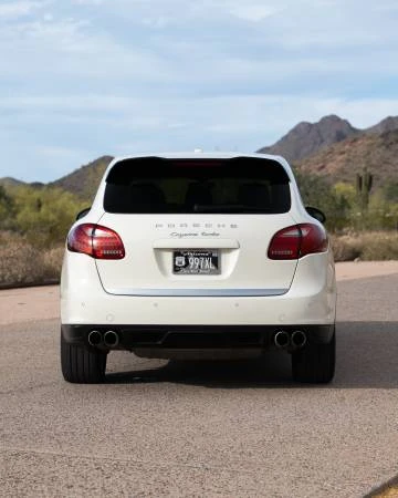 2011 Porsche 958 Cayenne Turbo - Image 8 of 21