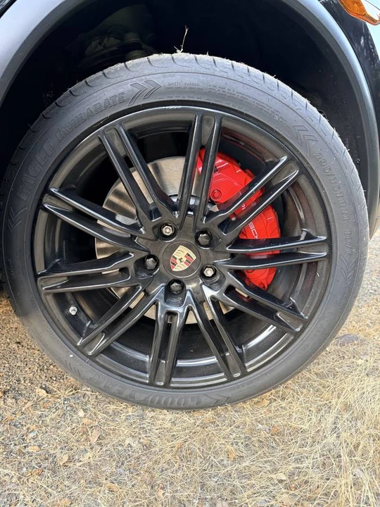 2011 Porsche 958 Cayenne Turbo - Image 14 of 24
