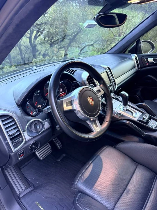 2011 Porsche 958 Cayenne Turbo - Image 16 of 24
