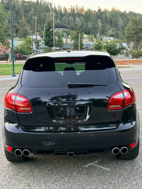 2011 Porsche 958 Cayenne Turbo - Image 6 of 24