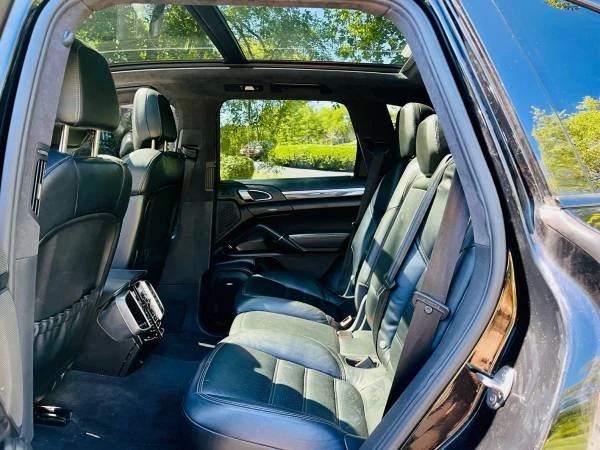 2011 Porsche 958 Cayenne Turbo - Image 18 of 19