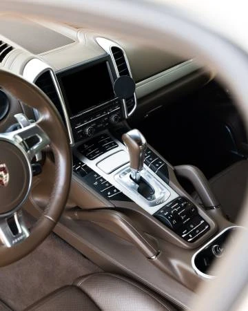 2011 Porsche 958 Cayenne Turbo - Image 15 of 21