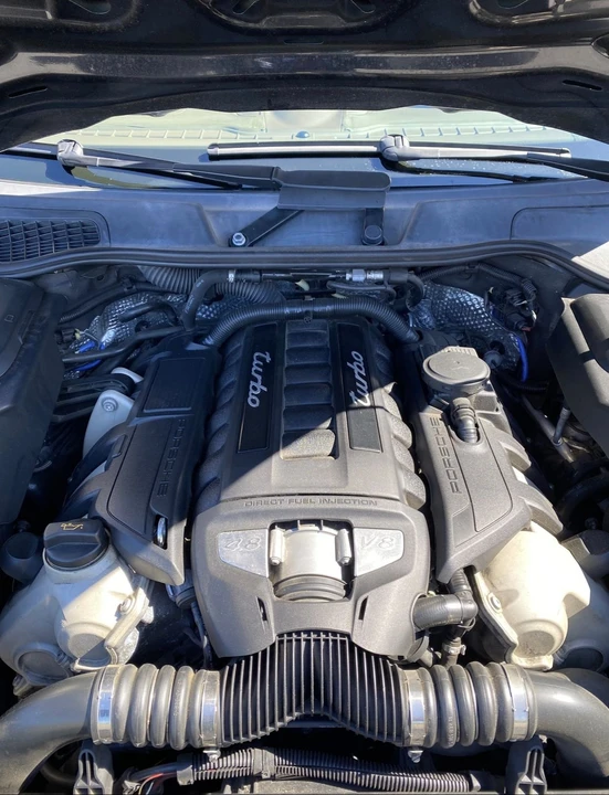 2011 Porsche 958 Cayenne Turbo - Image 25 of 27