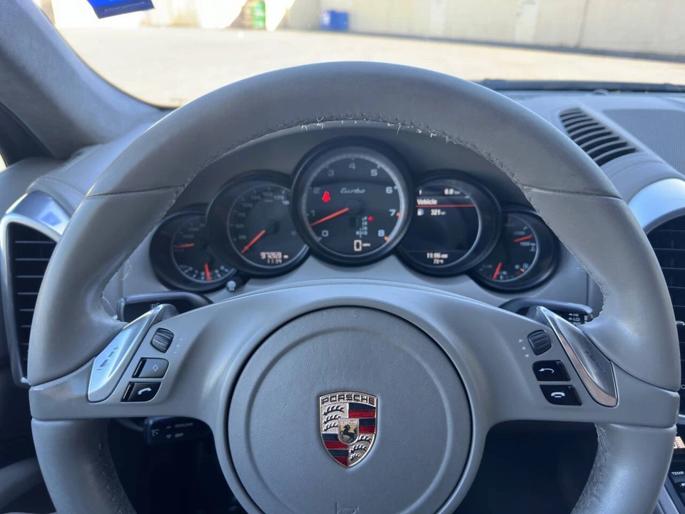 2011 Porsche 958 Cayenne Turbo - Image 13 of 18