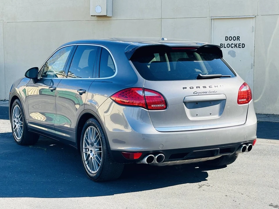 2011 Porsche 958 Cayenne Turbo - Image 6 of 18
