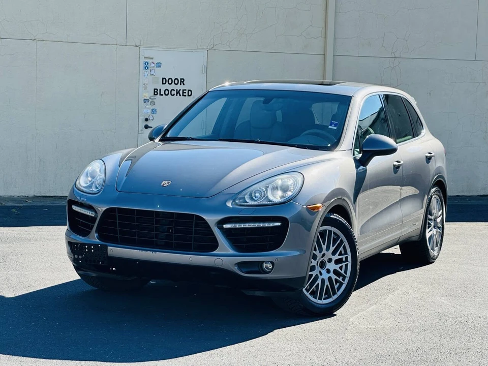 2011 Porsche 958 Cayenne Turbo - Image 3 of 18