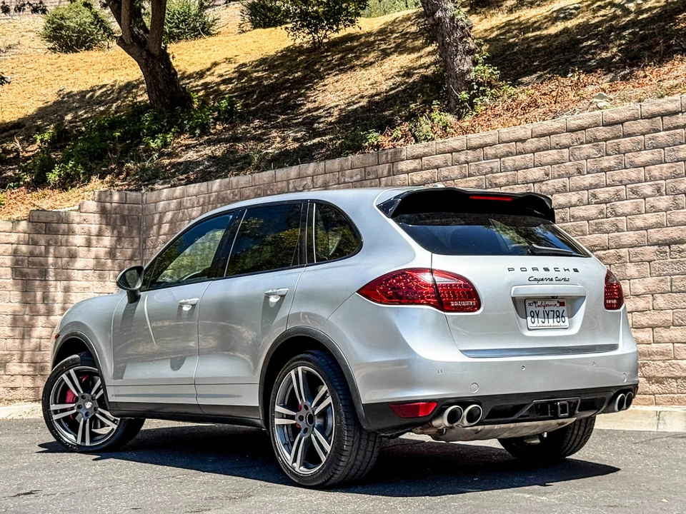 2011 Porsche 958 Cayenne Turbo - Image 16 of 31