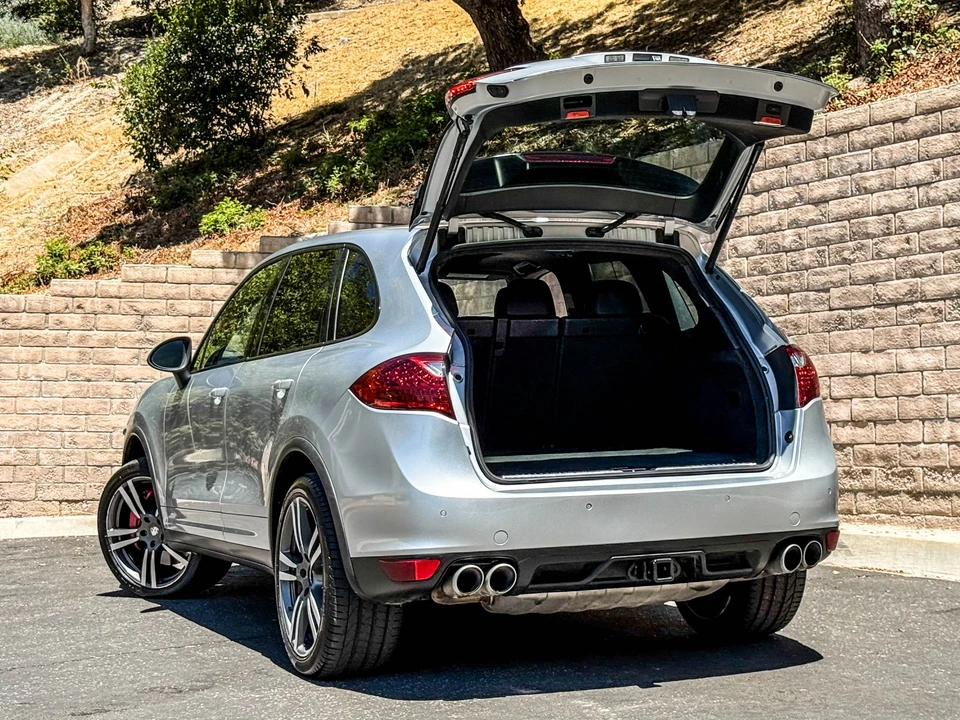 2011 Porsche 958 Cayenne Turbo - Image 20 of 31