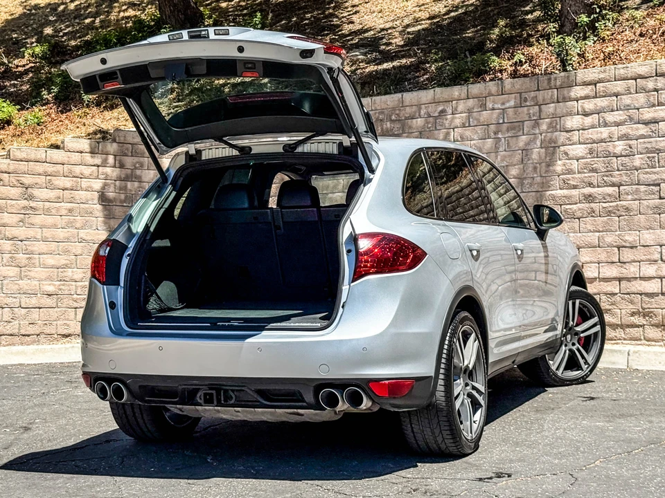 2011 Porsche 958 Cayenne Turbo - Image 21 of 31