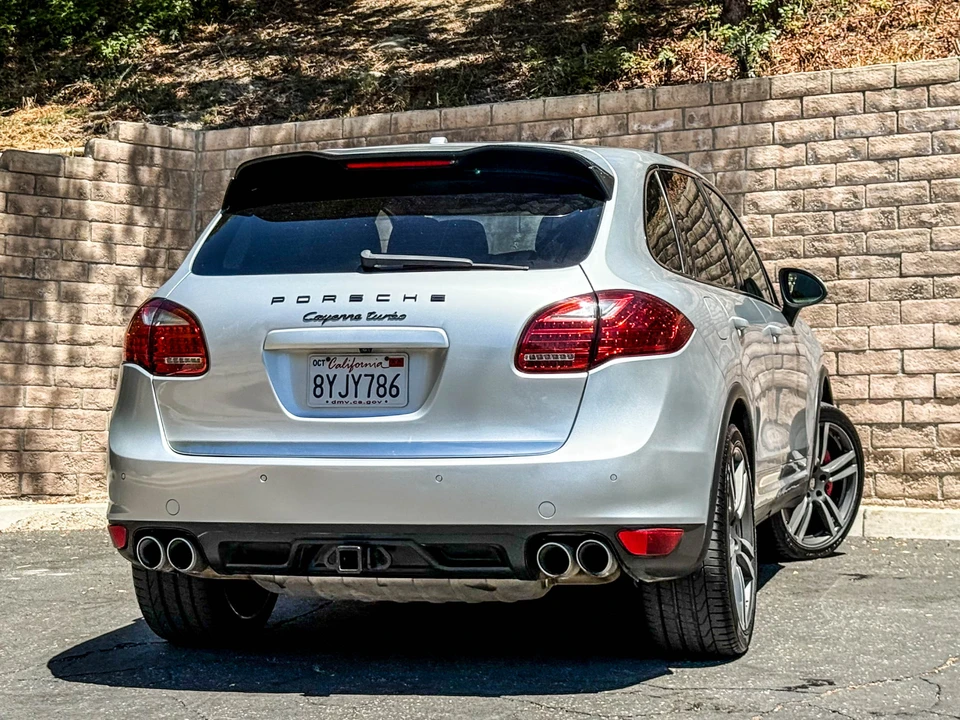 2011 Porsche 958 Cayenne Turbo - Image 18 of 31