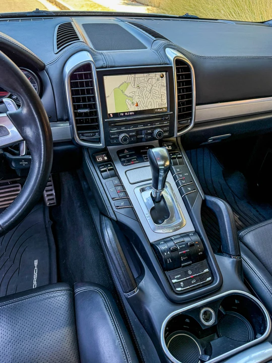 2011 Porsche 958 Cayenne Turbo - Image 8 of 31