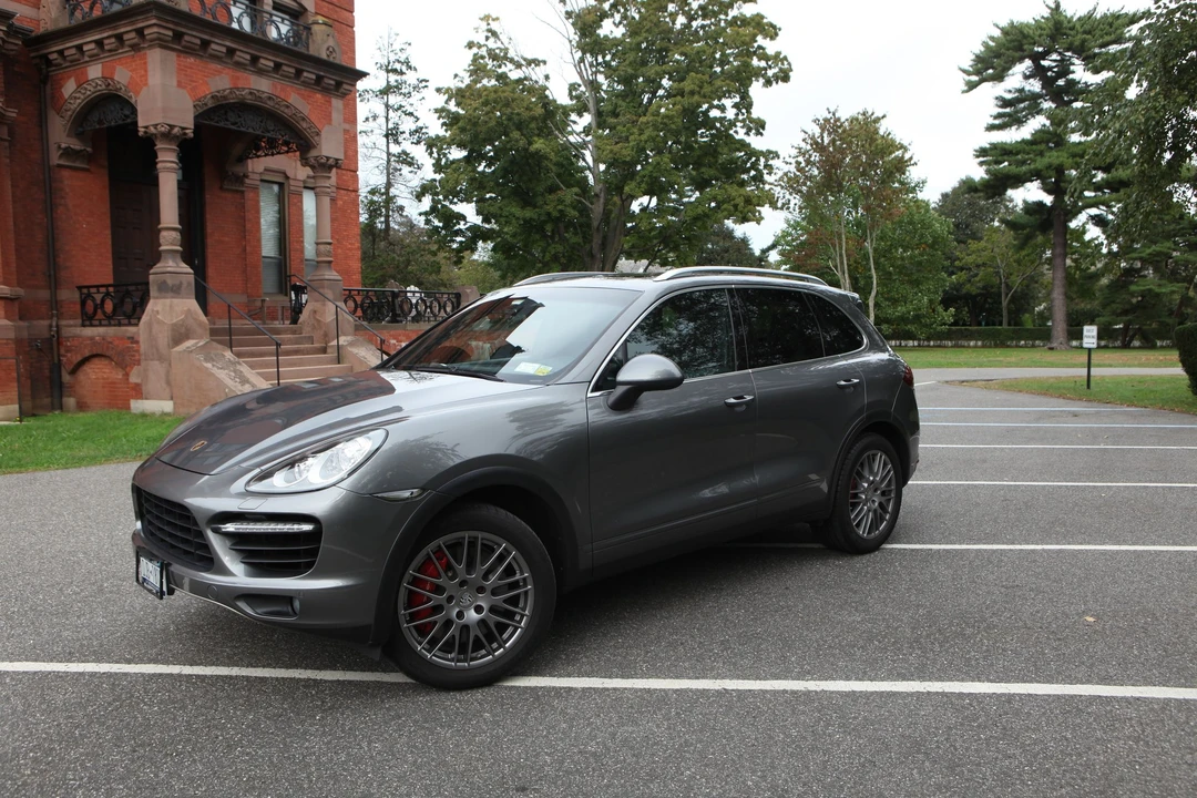 2011 Porsche 958 Cayenne Turbo - Image 4 of 18
