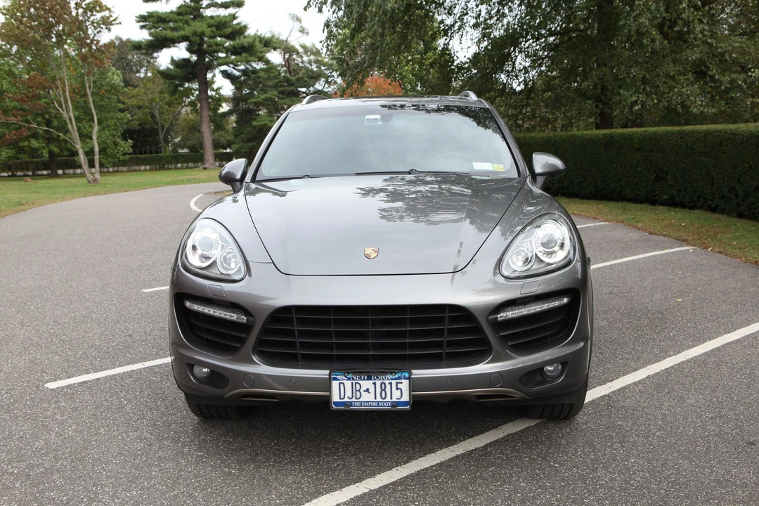 2011 Porsche 958 Cayenne Turbo - Image 7 of 18