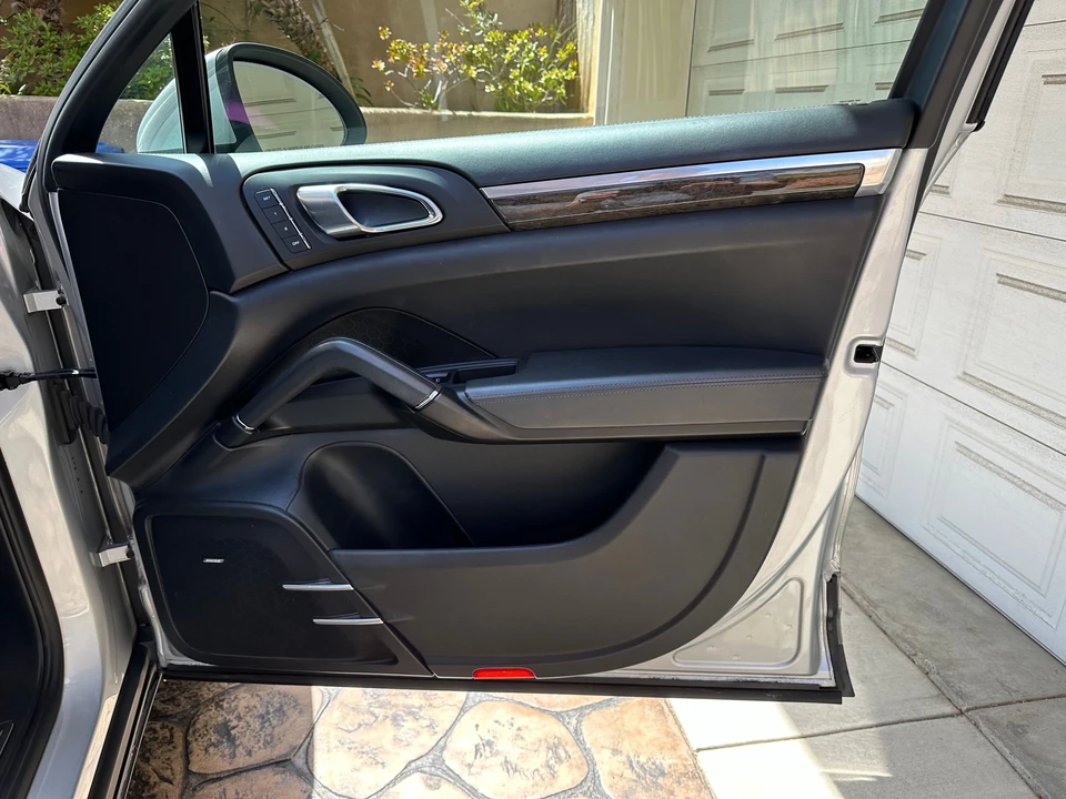 2011 Porsche 958 Cayenne Turbo - Image 21 of 24