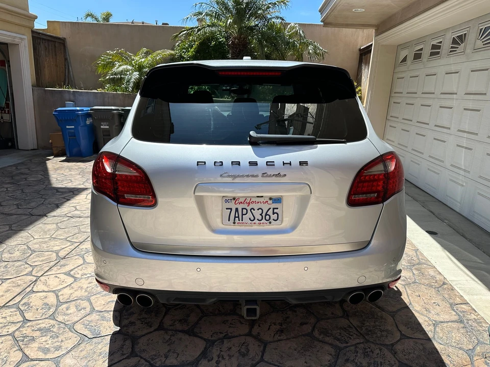 2011 Porsche 958 Cayenne Turbo - Image 5 of 24