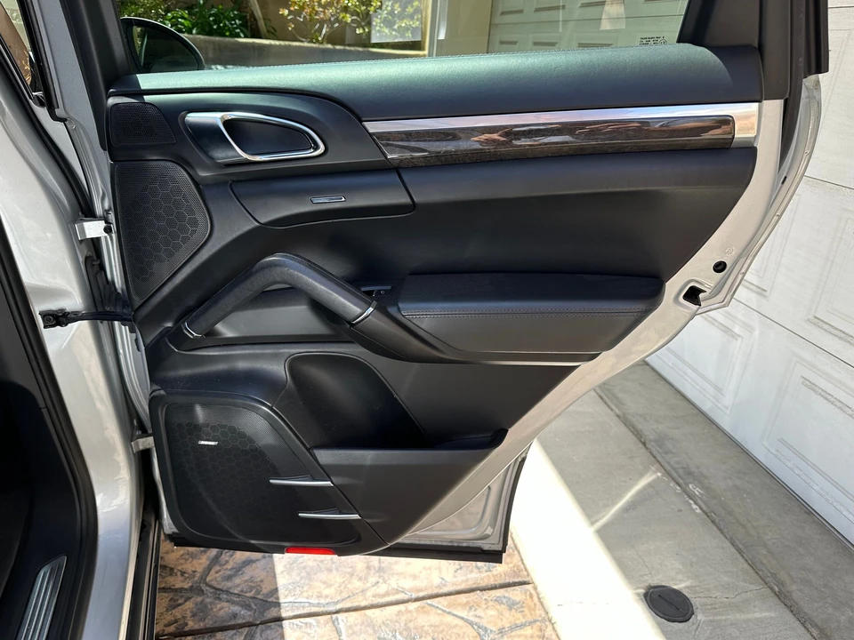 2011 Porsche 958 Cayenne Turbo - Image 19 of 24