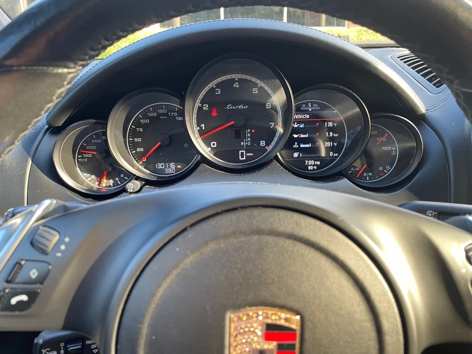 2011 Porsche 958 Cayenne Turbo - Image 5 of 18
