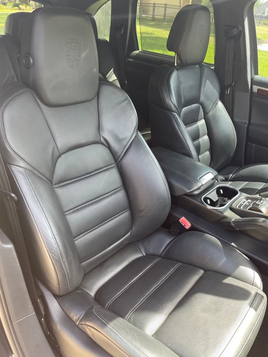 2011 Porsche 958 Cayenne Turbo - Image 10 of 18