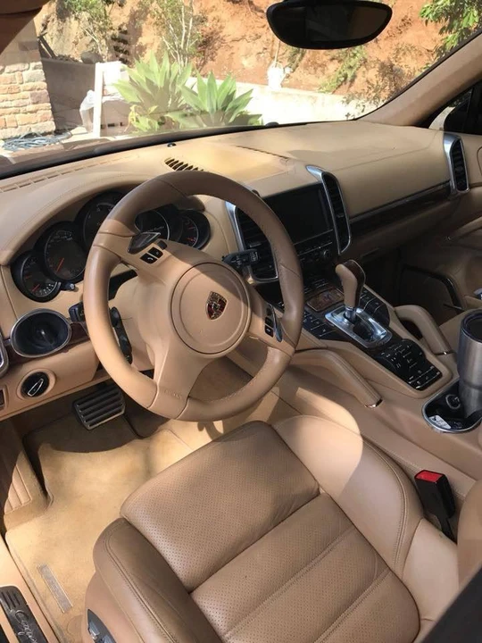 2011 Porsche 958 Cayenne Turbo - Image 2 of 4