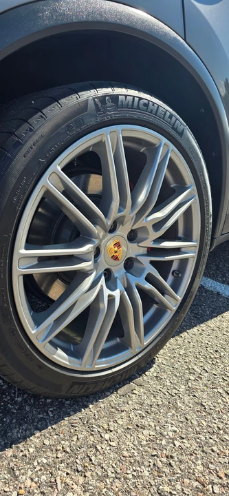 2011 Porsche 958 Cayenne Turbo - Image 14 of 31