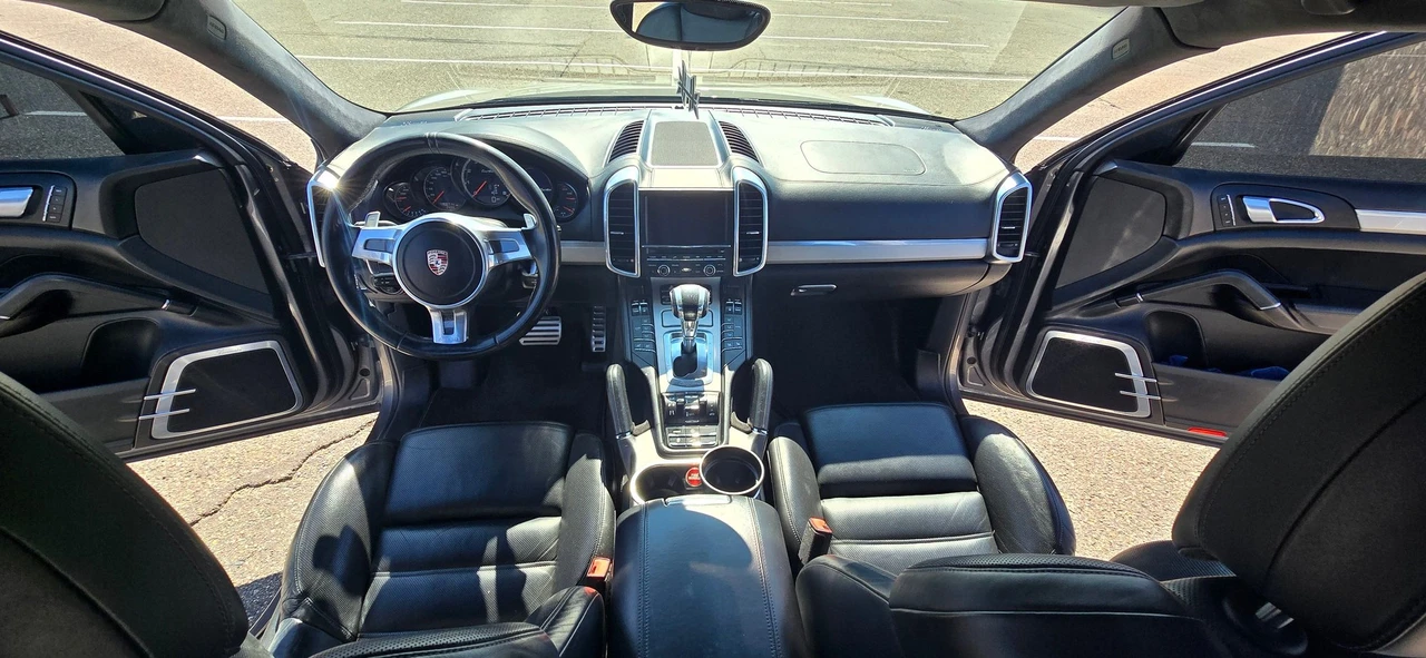 2011 Porsche 958 Cayenne Turbo - Image 23 of 31