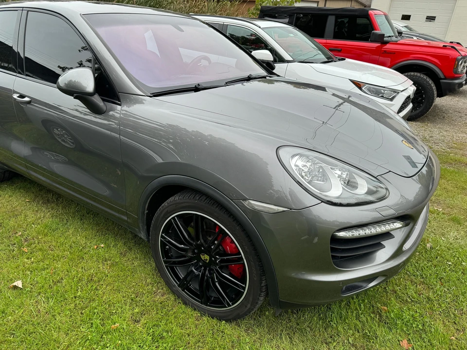 2011 Porsche 958 Cayenne Turbo - Image 4 of 17