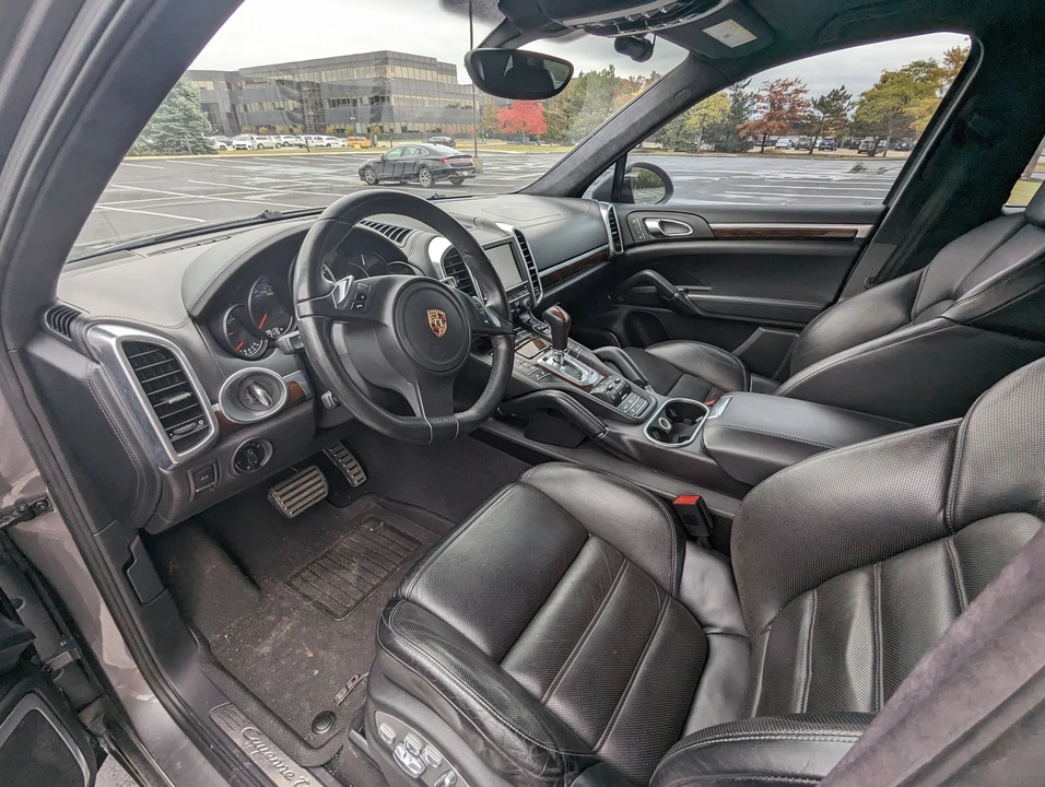 2011 Porsche 958 Cayenne Turbo - Image 23 of 31