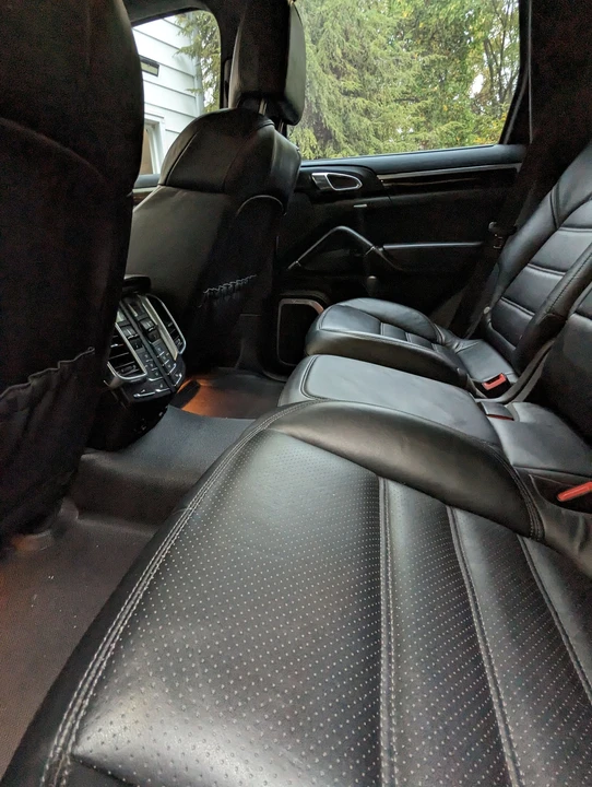 2011 Porsche 958 Cayenne Turbo - Image 15 of 31