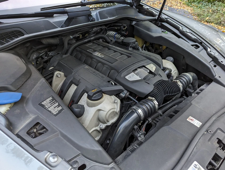2011 Porsche 958 Cayenne Turbo - Image 24 of 31