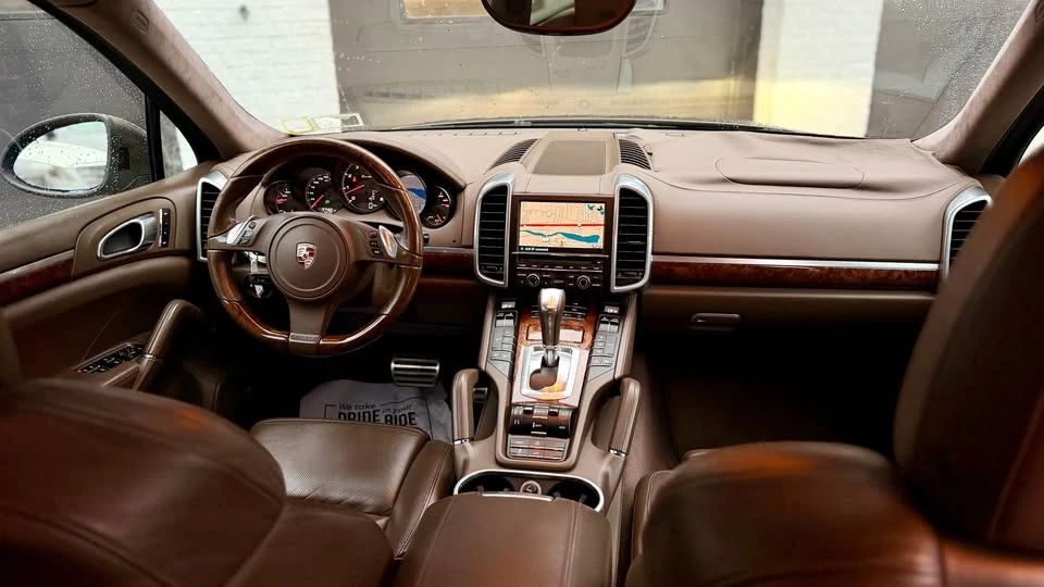 2011 Porsche 958 Cayenne Turbo S - Image 11 of 19