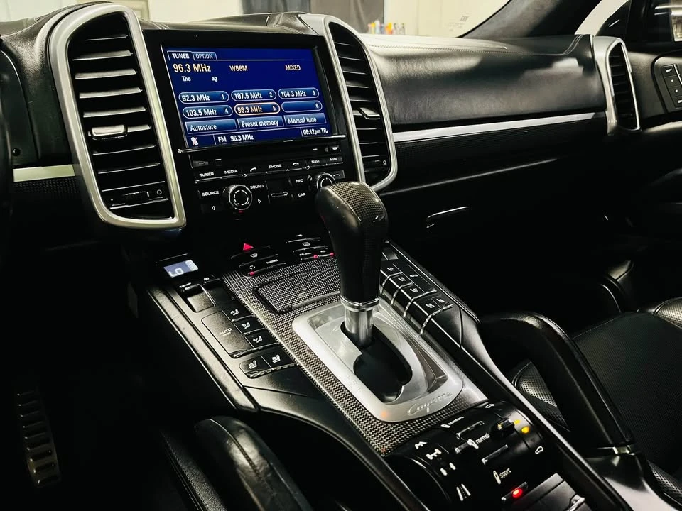 2011 Porsche 958 Cayenne Turbo - Image 14 of 16