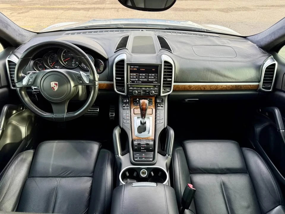 2011 Porsche 958 Cayenne Turbo - Image 9 of 20