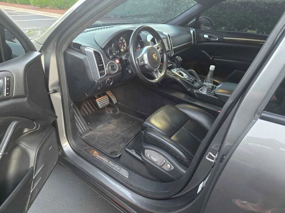 2011 Porsche 958 Cayenne Turbo - Image 13 of 18