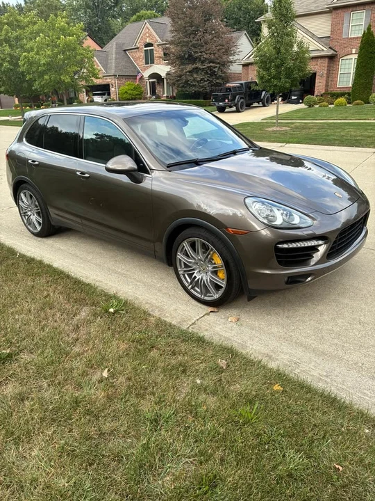 2011 Porsche 958 Cayenne Turbo - Image 7 of 18