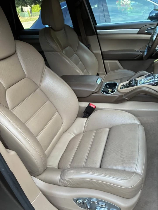 2011 Porsche 958 Cayenne Turbo - Image 14 of 18