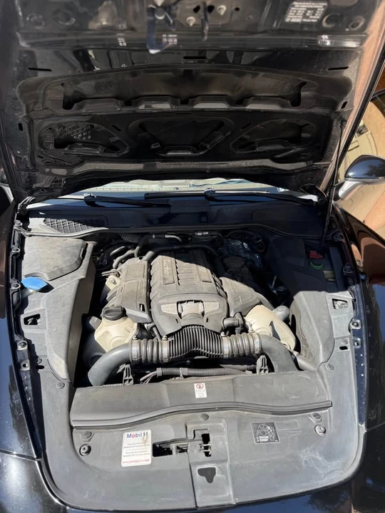 2011 Porsche 958 Cayenne Turbo - Image 18 of 19