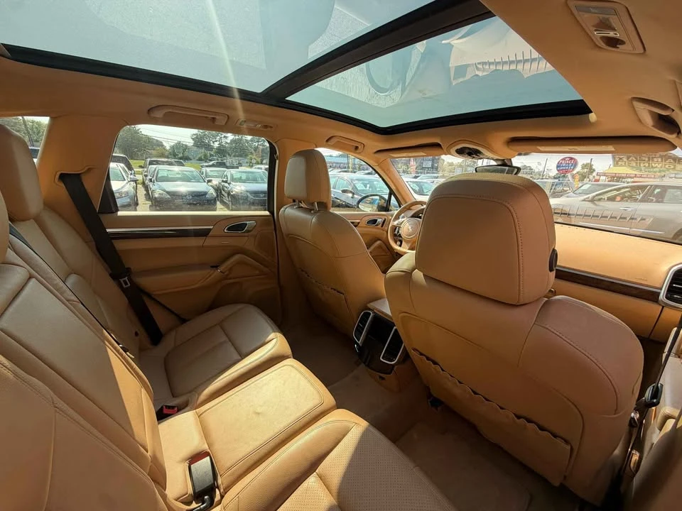 2011 Porsche 958 Cayenne Turbo - Image 15 of 20