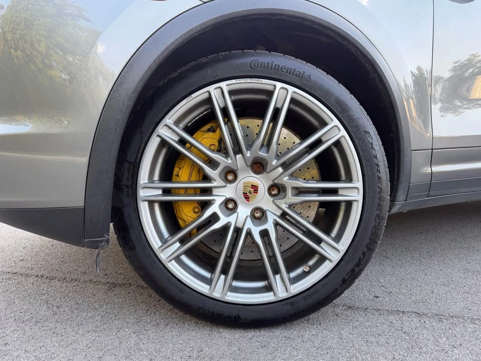2011 Porsche 958 Cayenne Turbo - Image 17 of 20