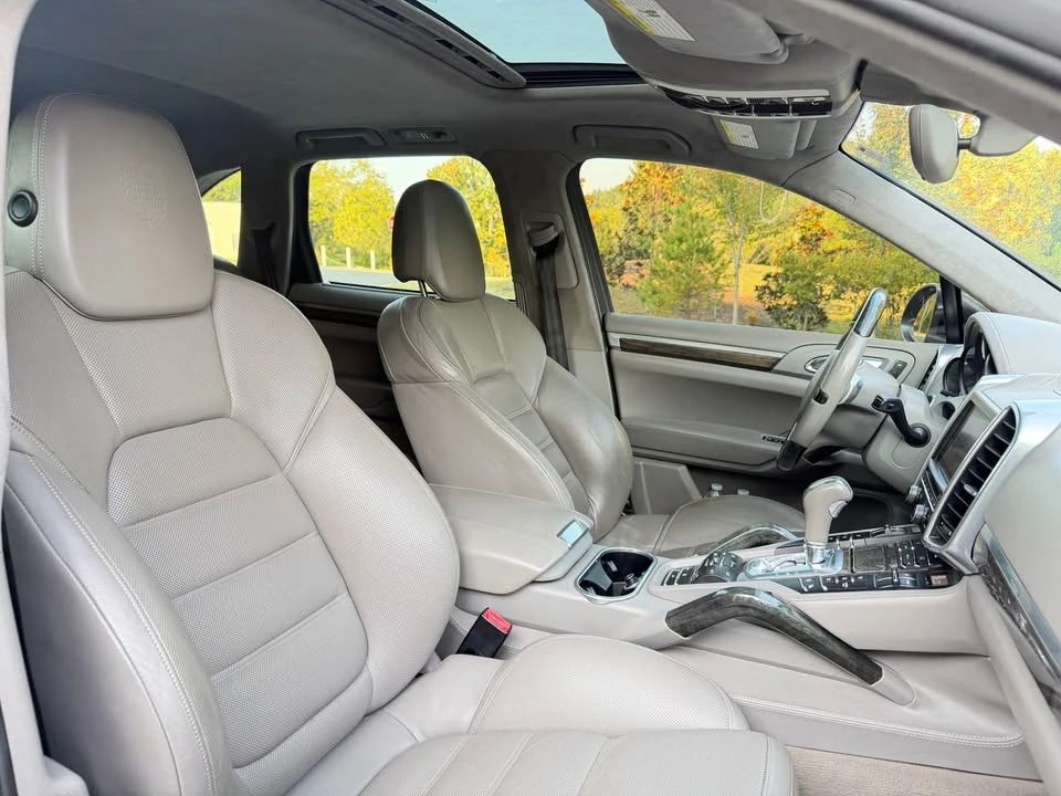 2011 Porsche 958 Cayenne Turbo - Image 7 of 20