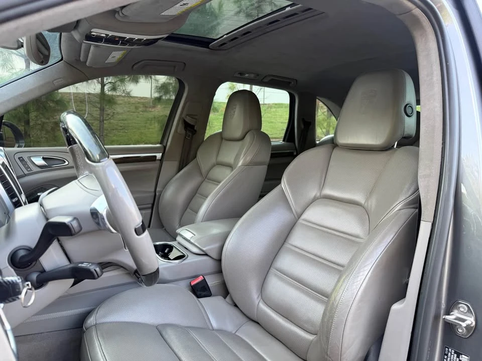 2011 Porsche 958 Cayenne Turbo - Image 6 of 20