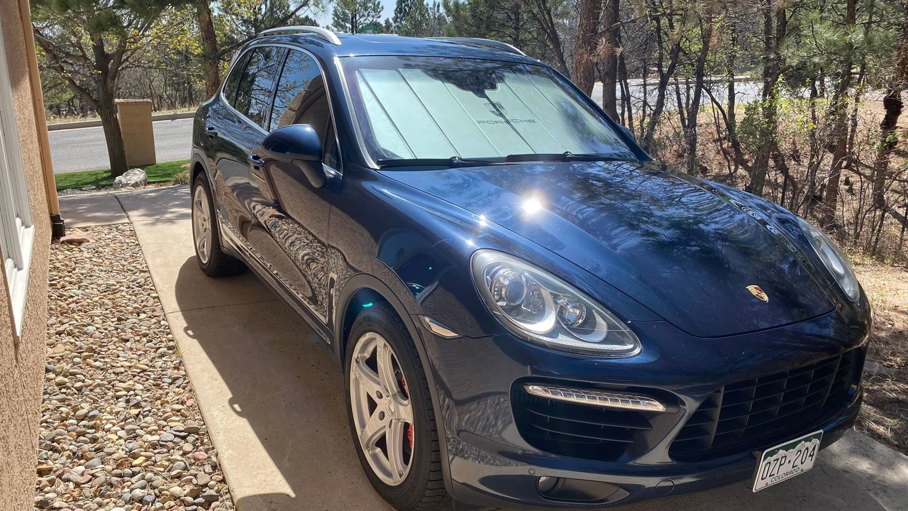 2011 Porsche 958 Cayenne Turbo - Image 2 of 21