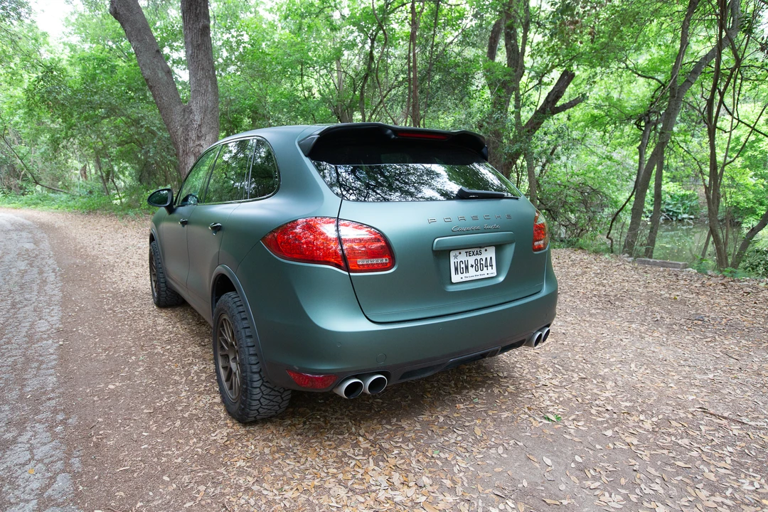 2011 Porsche 958 Cayenne Turbo - Image 10 of 31