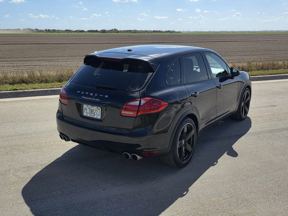 2011 Porsche 958 Cayenne Turbo - Image 11 of 14