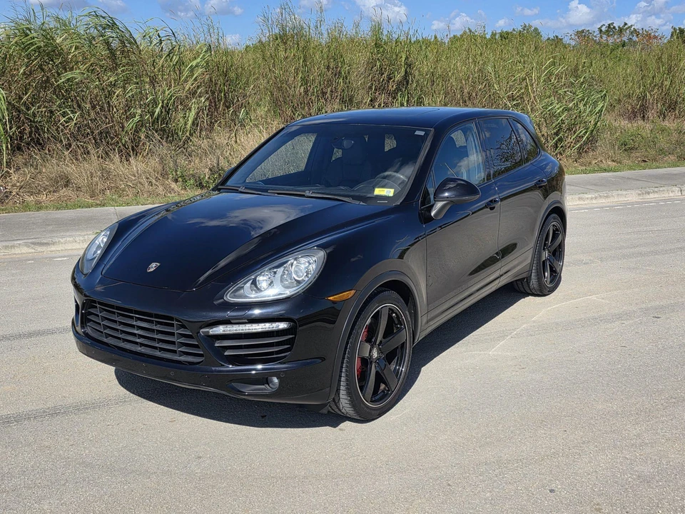 2011 Porsche 958 Cayenne Turbo - Image 7 of 14