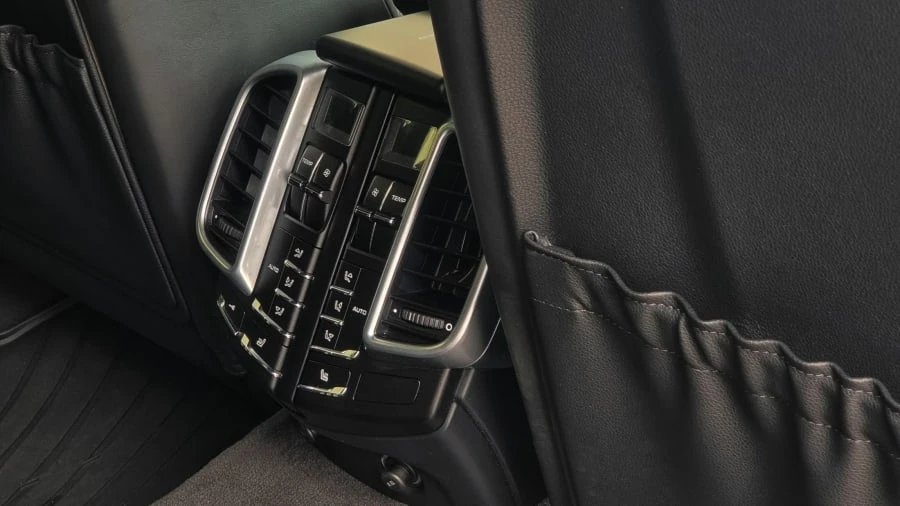 2011 Porsche 958 Cayenne Turbo - Image 17 of 26