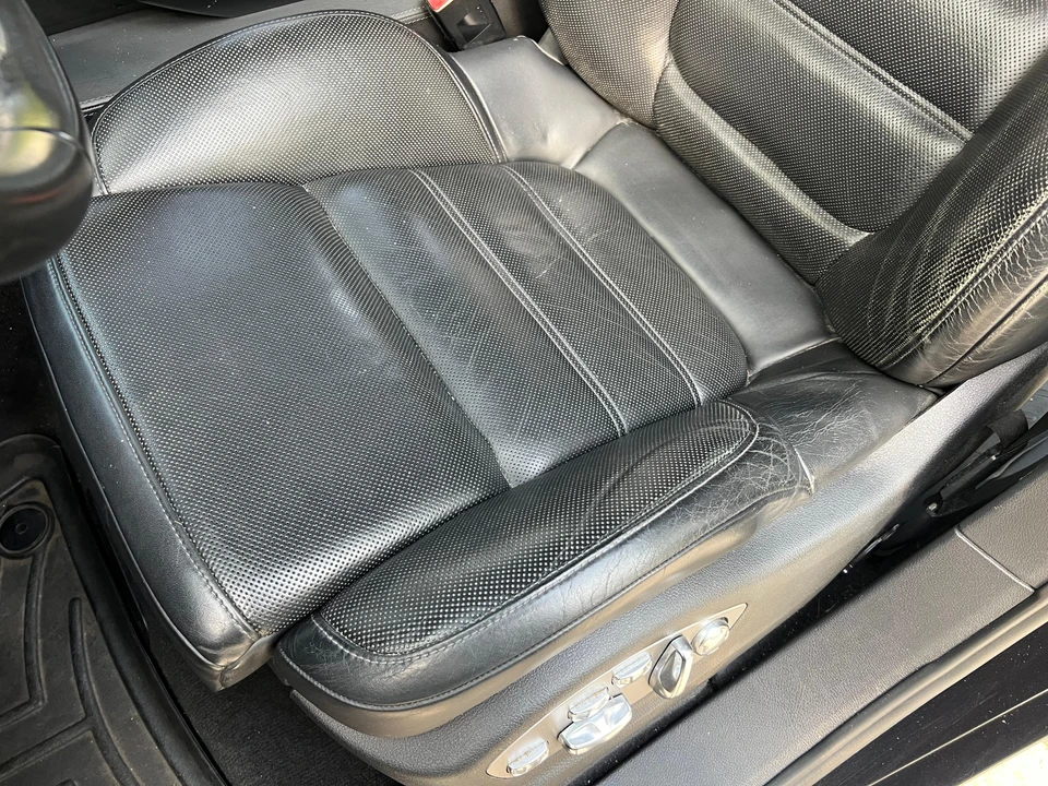 2011 Porsche 958 Cayenne Turbo - Image 26 of 31